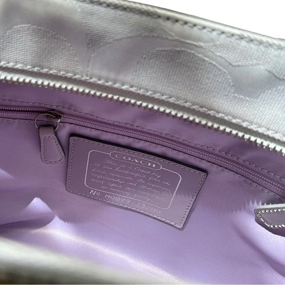 Coach Signature Stripe Tote Risotto Gray Jacquard Fabric & Silver Patent - Picture 8 of 10